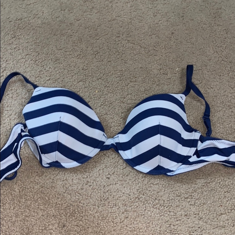 Chevron bra